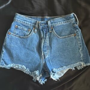 Levi’s 501 light medium denim shorts. Size w26